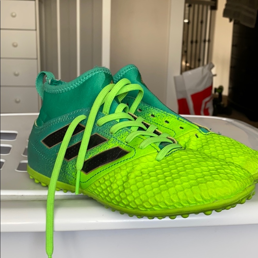 Adidas indoor soccer shoes